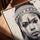 Femme africaine noir blanc tableau pour salon cadre chêne doré