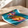Poster Ananas arc-en-ciel - Fruit acidulé sur fond turquoise — Vierge - poster-enroullé — passe-partout blanc
