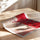 Poster Cerisier en hiver - Bourgeons rouges et brume japonaise — Vierge - poster-enroullé — passe-partout blanc
