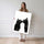 Poster Chats noirs - Un tendre face-à-face suspendu dans le silence — Vierge - poster-femme-debout — passe-partout blanc