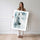 Poster Cheval blanc - Douceur d'une aquarelle bleutée et rêveuse — Vierge - poster-femme-debout — passe-partout blanc