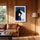 Poster Cheval - Silhouette noire et bleu nocturne — Décor sur-mesure (IA) — passe-partout blanc