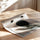 Poster Chien blanc - Compagnon fidèle au regard apaisant — Vierge - poster-enroullé — passe-partout blanc
