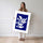 Poster Colombes blanches - Envol graphique sur bleu Klein — Vierge - poster-femme-debout — passe-partout blanc