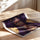 Poster Déesse noire et or - Beauté envoûtante aux reflets précieux — Vierge - poster-enroullé — passe-partout blanc