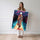 Poster Défilé de mode - Silhouette et couleurs sur le podium — Vierge - poster-femme-debout