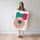 Poster Donut gourmand - Glaçage rose et pépites pleines de pep's — Vierge - poster-femme-debout