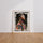 Poster Femme africaine - Regard ethnique or et fuchsia — Vierge - living-room — passe-partout blanc
