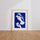 Poster Femme à la sphère - Silhouette bleu Matisse pleine de douceur — Vierge - living-room — passe-partout blanc