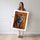 Poster Guépard - Regard fauve sur fond orange audacieux — Vierge - poster-femme-debout — passe-partout blanc