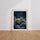 Poster Le Petit Prince - Renard endormi sous un ciel étoilé — Vierge - living-room — passe-partout blanc