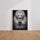 Poster Lion noir et blanc - Le regard puissant du roi des animaux — Vierge - living-room