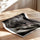 Poster Lion noir et blanc - Le repos d'un roi apaisé — Vierge - poster-enroullé — passe-partout blanc