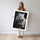 Poster Louve et louveteau - Tendresse sauvage en noir et blanc — Vierge - poster-femme-debout — passe-partout blanc