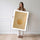 Poster Oiseaux au crépuscule - Envol doré dans la lumière du soir — Vierge - poster-femme-debout — passe-partout blanc