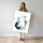 Poster Ours polaire - Petit dormeur sous un ciel d'étoiles — Vierge - poster-femme-debout — passe-partout blanc