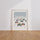 Poster Petites voitures de course - Illustration joyeuse pour chambre d'enfant — Vierge - living-room — passe-partout blanc