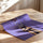 Poster Pop art violet - Une cuisine pleine d'énergie et de gaieté — Vierge - poster-enroullé