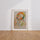 Poster Portrait féminin - Douceur pastel et sérénité minimaliste — Vierge - living-room — passe-partout blanc