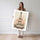 Poster Tour Eiffel - Terrasse de café parisien aux teintes pastel — Vierge - poster-femme-debout — passe-partout blanc