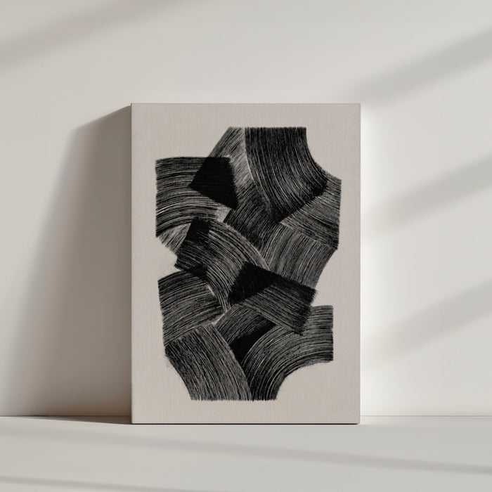 Abstraktes Bild in Schwarz und Grau mit organischen, strukturierten Linien – minimalistische, reduzierte Stimmung, am Boden stehend