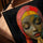 Portrait femme africaine en prière toile pour salon chêne doré