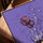 Tableau bouchon champagne pop-art violet pour salon cadre chêne doré
