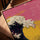Tableau rose vague japonaise Hokusai soleil jaune décoration salon cadre chêne doré