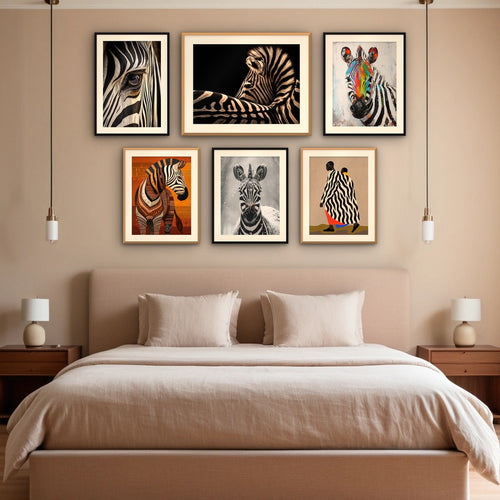 Zebra-Poster und Wandbild in einem beruhigenden Schlafzimmer — Bilderwand & Wanddeko MyselfMonArt