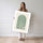 Poster Alhamdulillah - Calligraphie arabe apaisante sur arche verte — Vierge - poster-femme-debout — passe-partout blanc