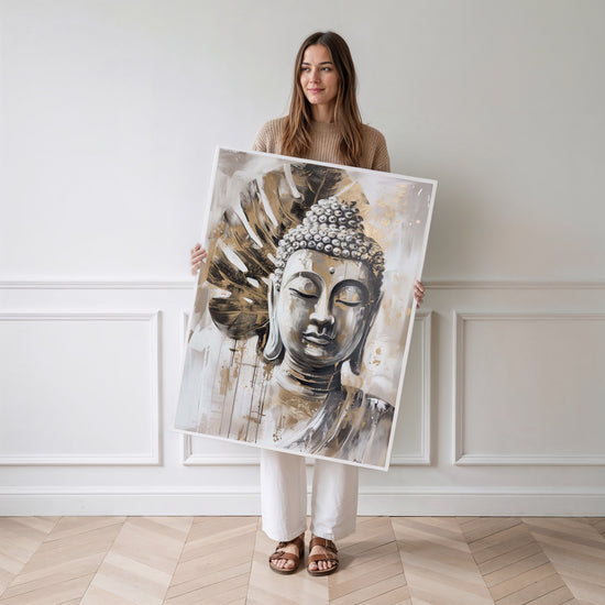 Poster Bouddha - Le calme d'un visage en pleine méditation — Vierge - poster-femme-debout