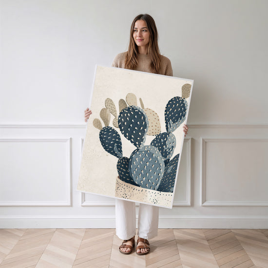 Poster Cactus - Douceur bohème et esprit désertique apaisant — Vierge - poster-femme-debout