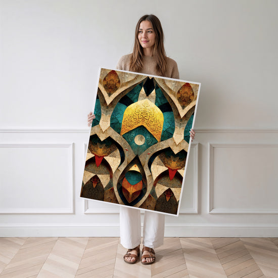 Poster Calligraphie arabe - Lune et dôme doré d'une nuit sacrée — Vierge - poster-femme-debout
