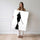 Poster Calligraphie japonaise - Silhouette zen en noir et blanc — Vierge - poster-femme-debout