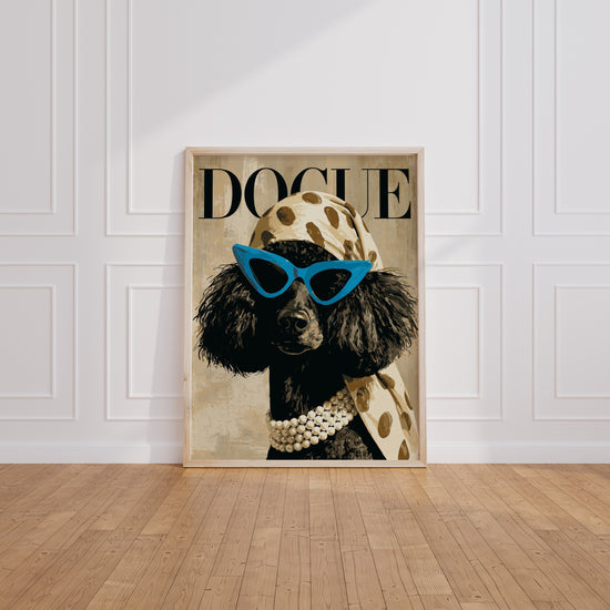 Poster Caniche glamour - Foulard léopard et lunettes bleues avec humour — Vierge - living-room