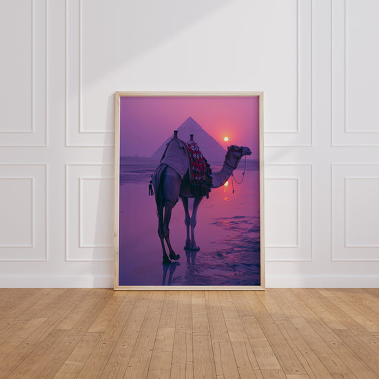 Poster Chameau du désert - Silhouette au crépuscule doré — Vierge - living-room