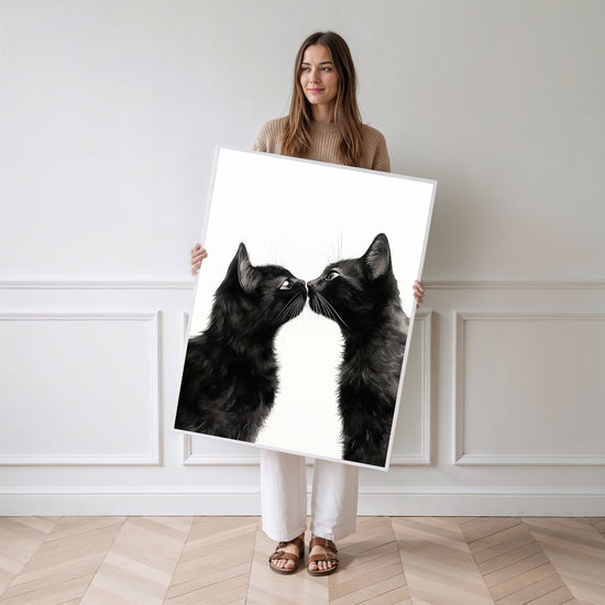 Poster Chats noirs - Un tendre face-à-face suspendu dans le silence — Vierge - poster-femme-debout