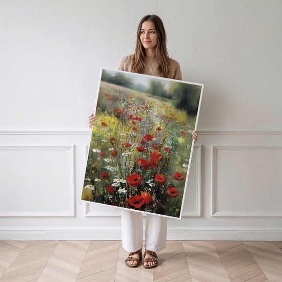 Poster Coquelicots et fleurs sauvages - Un champ rouge baigné de lumière — Vierge - poster-femme-debout