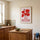 Poster Coquelicots rouges - Énergie graphique et rayures poudrées — Décor sur-mesure (IA) — passe-partout blanc