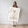 Poster Danseuse ballerine - Grâce délicate et rêves de scène chambre fille — Vierge - poster-femme-debout — passe-partout blanc