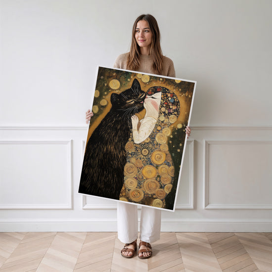 Poster Duo de chats - Tendre baiser doré façon Klimt — Vierge - poster-femme-debout