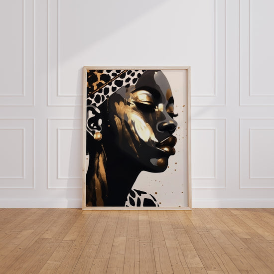 Poster Femme africaine - Or et ébène, regard qui vous fixe — Vierge - living-room