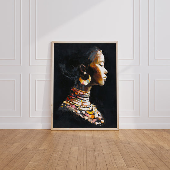 Poster Femme africaine - Profil élégant aux parures éclatantes — Vierge - living-room