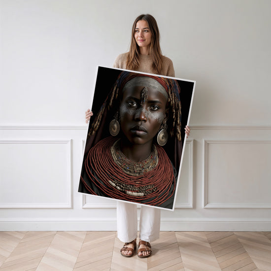 Poster Femme africaine - Regard fier et âme d'un continent — Vierge - poster-femme-debout