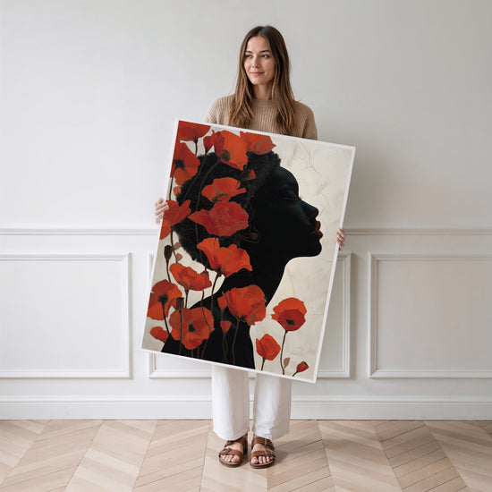 Poster Femme aux coquelicots rouges - Portrait floral et flamboyant — Vierge - poster-femme-debout