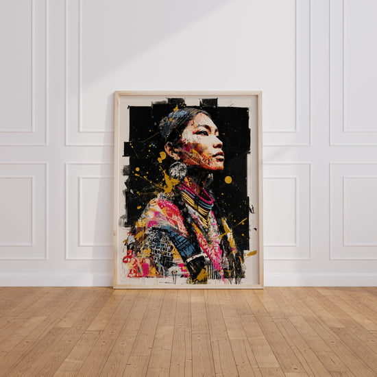 Poster Femme Kayan - Fierté ethnique en street art doré et urbain — Vierge - living-room