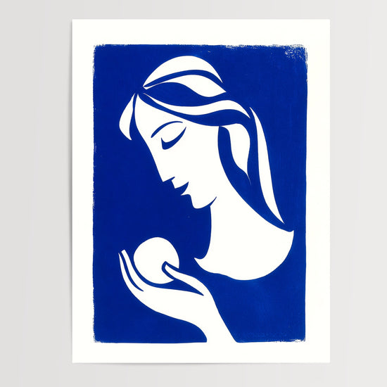 Poster Femme à la sphère - Silhouette bleu Matisse pleine de douceur — Vierge - poster-presentation-produit