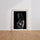 Poster Femme noire - Portrait tribal en noir et blanc — Vierge - living-room — passe-partout blanc