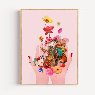 Blumen-Poster – Zwei Hände lassen bunte Blüten fliegen