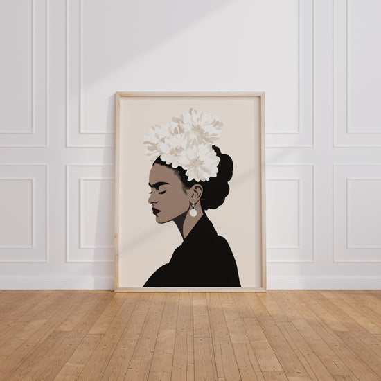 Frida-Kahlo Poster – minimalistisches Schwarz-Weiß-Porträt — ohne Rahmen – Wohnzimmer